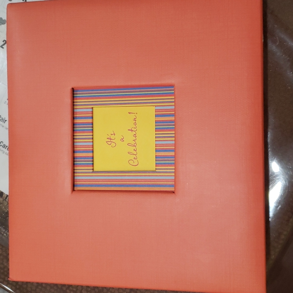 Hallmark Instant Scrapbook Large - New